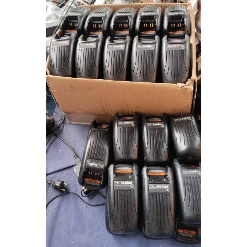 Motorola Xts2500 CHARGER HT MOTOROLA XTS2500 CASAN MOTOROLA XTS 2500 BEKAS