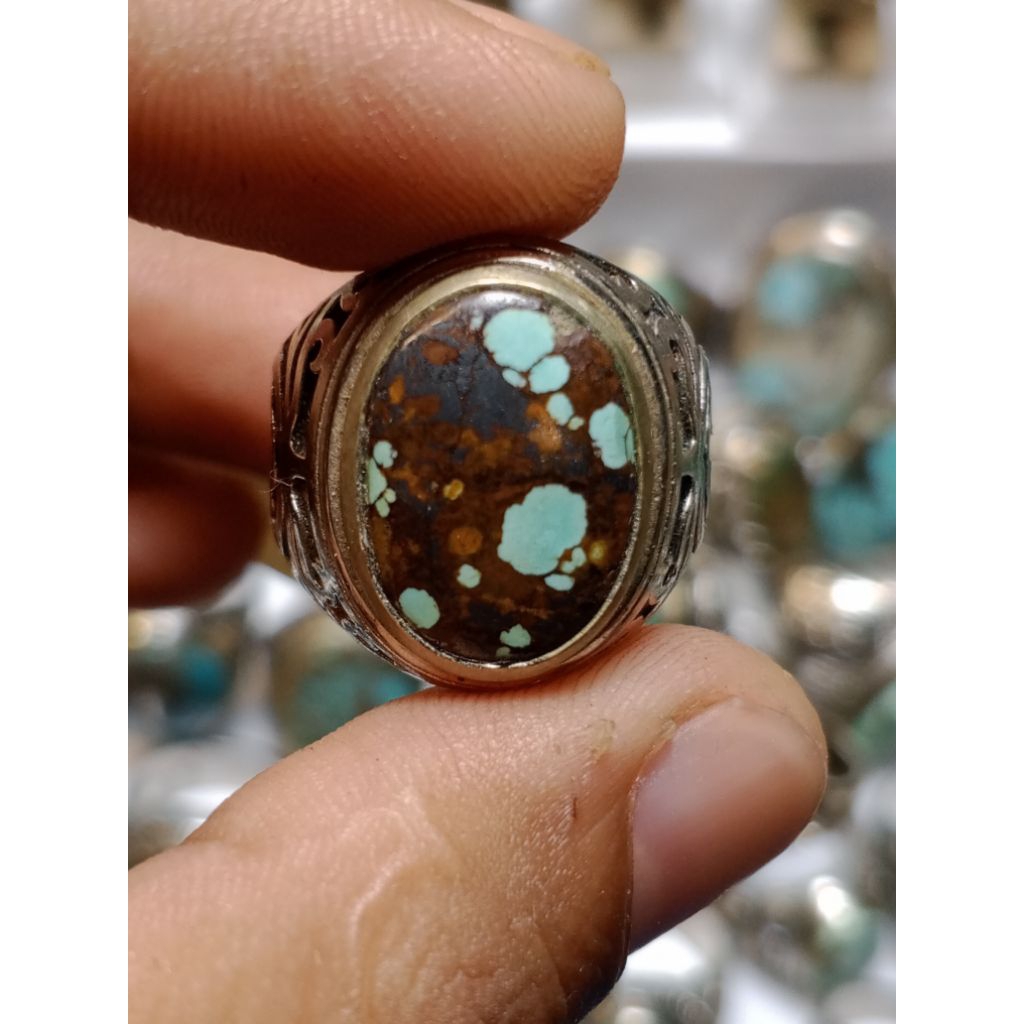 Batu cincin pirus Persia biru