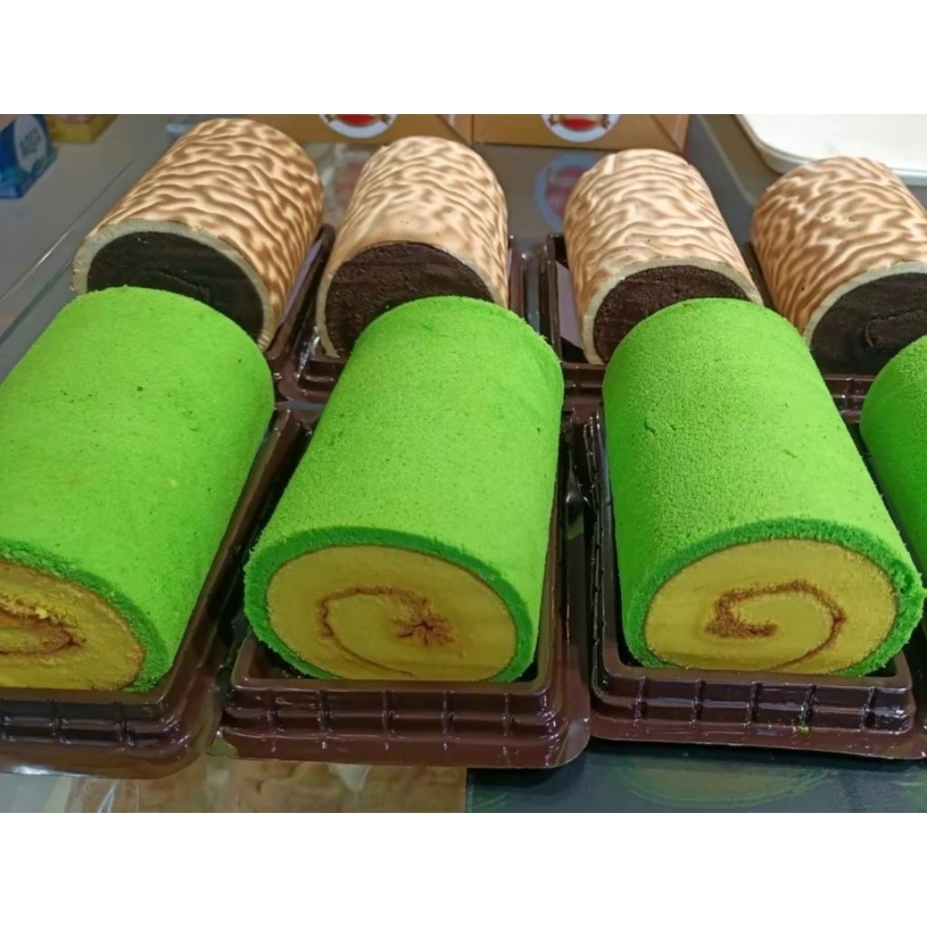 

BOLU GULUNG ROLL CAKE KHAS PATI