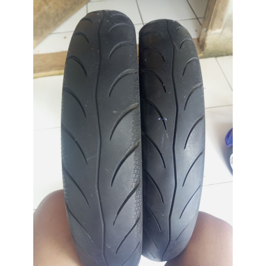 Ban maxxis sepasang