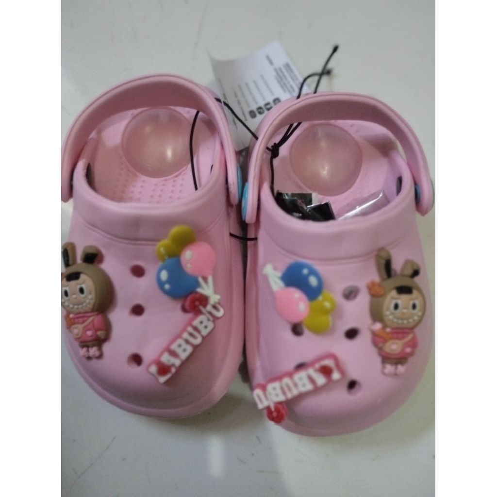 sandal anak bunyi cit cit cit untuk usia 8 sampai24 bulan