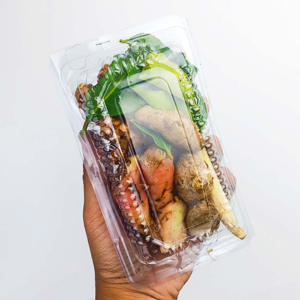 

Bumbu Dapur Praktis Lengkap Siap Masak (Daun Salam, Daun Serai, Jahe, Kunyit, Daun Jeruk, Lengkuas)