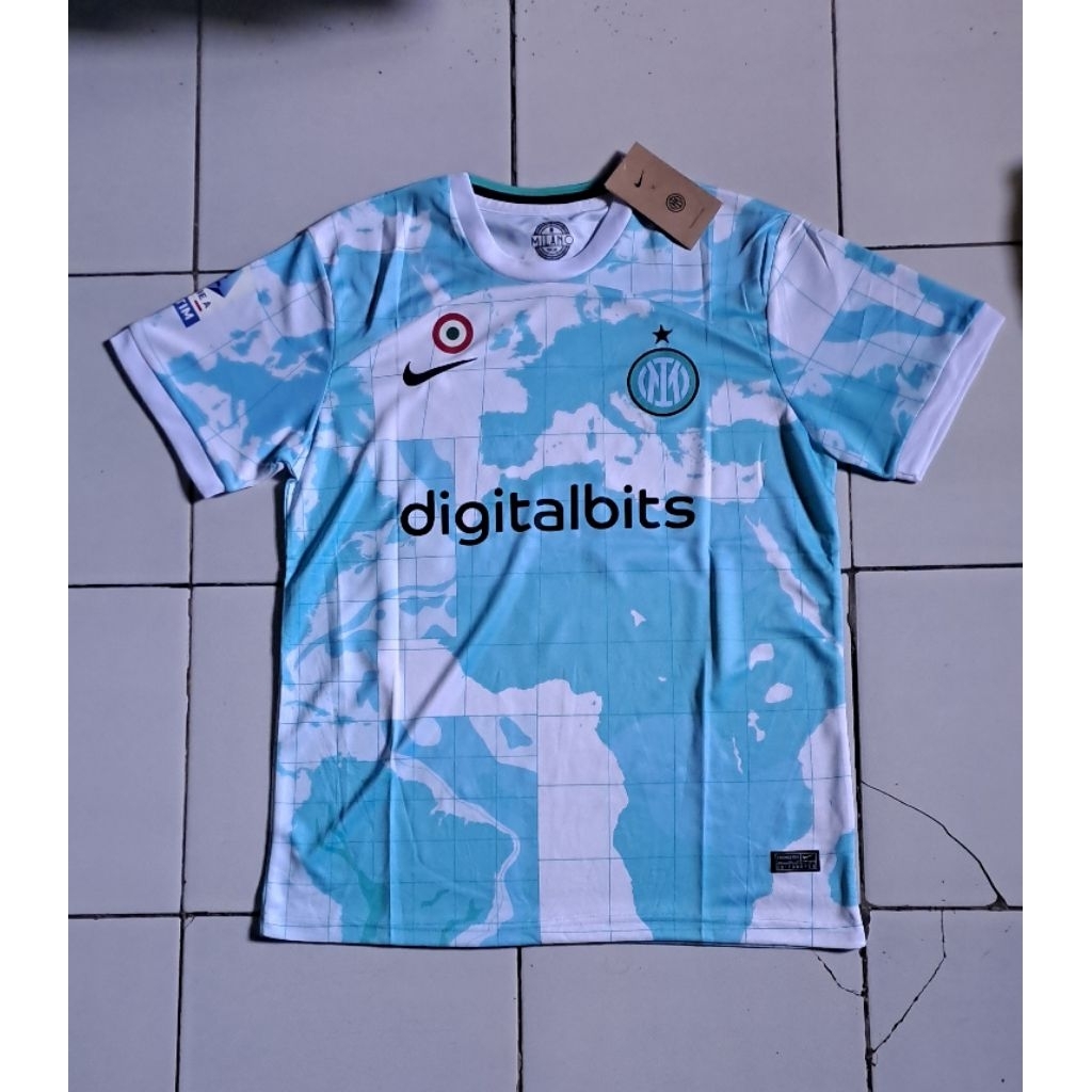Inter Milan away 2022 size M