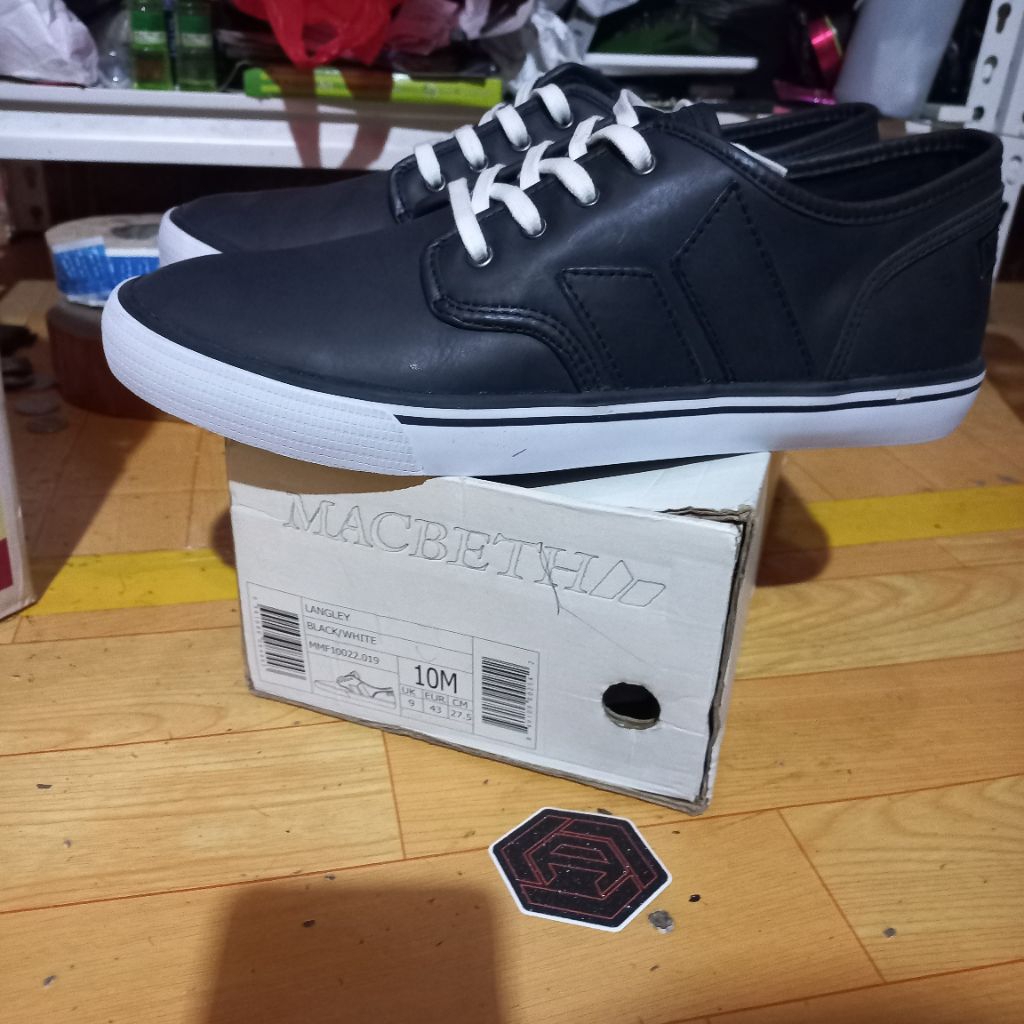 macbeth langley black white