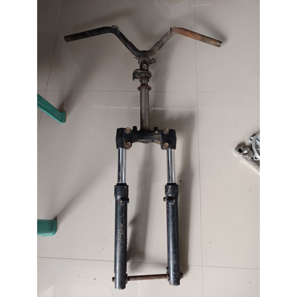 Shock depan copotan Cs1