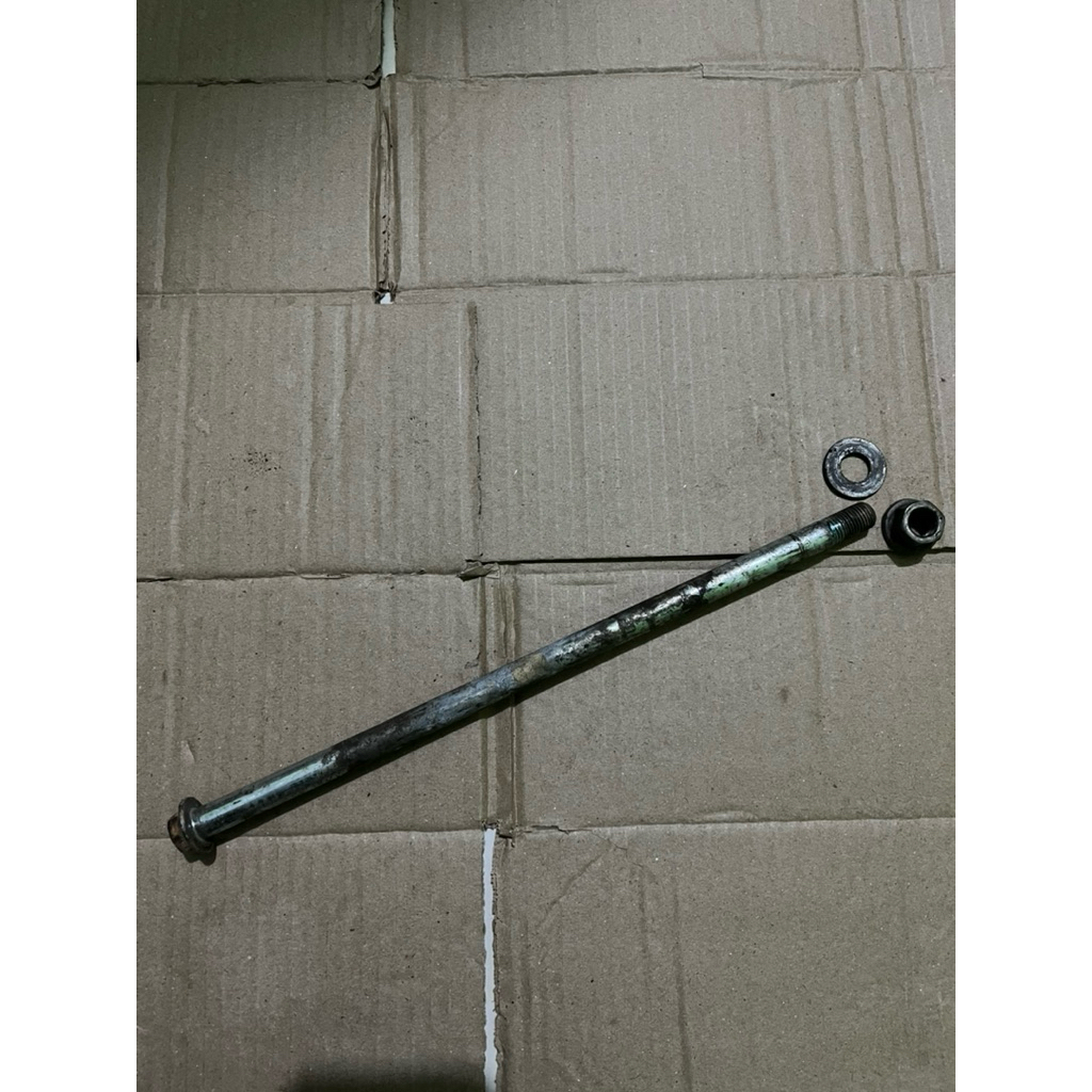 AS ARM TENGAH DEPAN MEGAPRO HIU/PRIMUS ORIGINAL COPOTAN