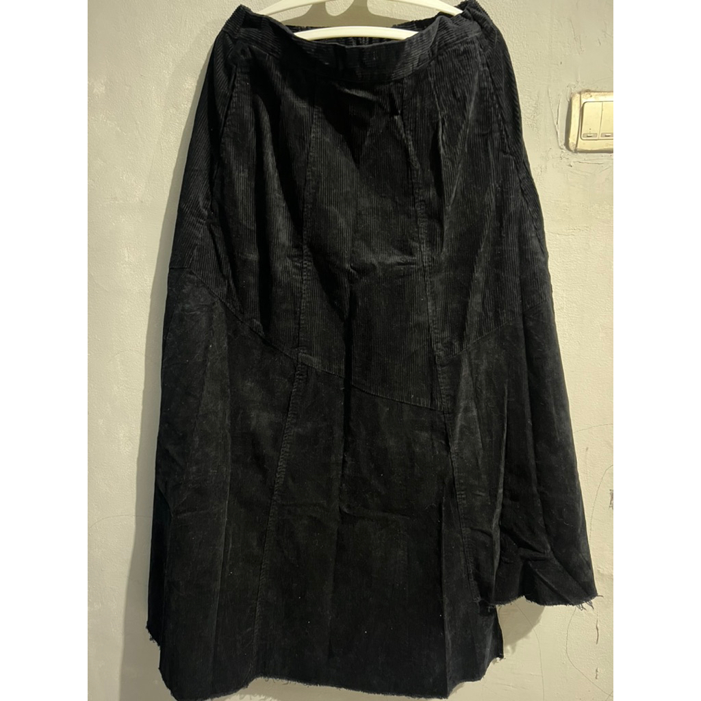 ROK CORDU MEGAR "NIKO AND .."