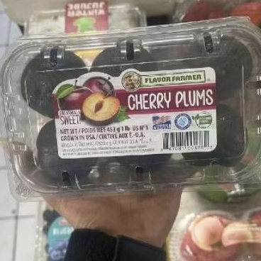 

Buah plum black USA super sweet segar premium pack -+ 500 gram