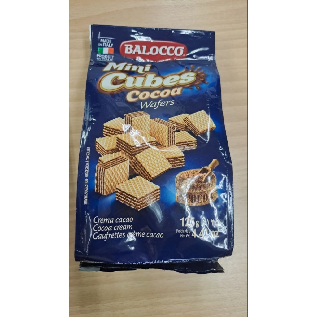 balocco wafer coklat mini cubes