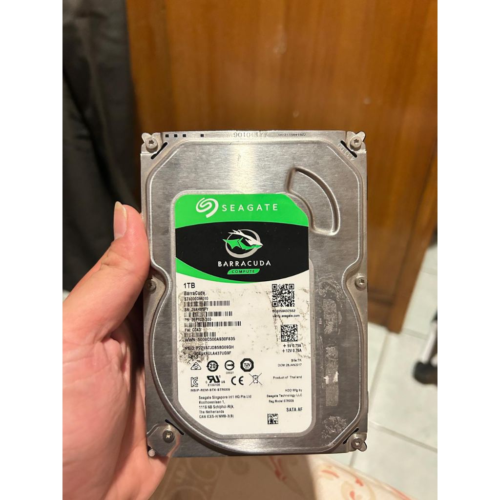 HDD 1 TB Second Like New merk Seagate barracuda