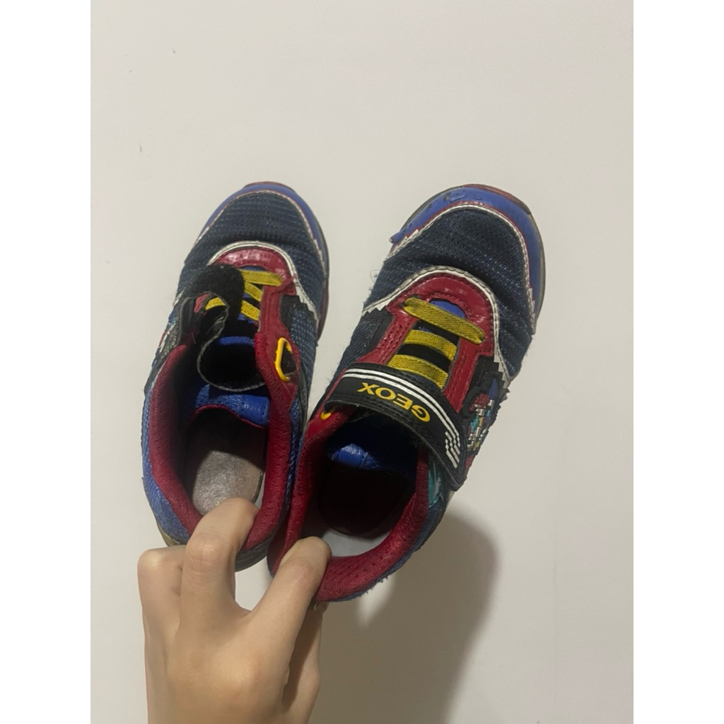 sepatu geox anak cowok preloved
