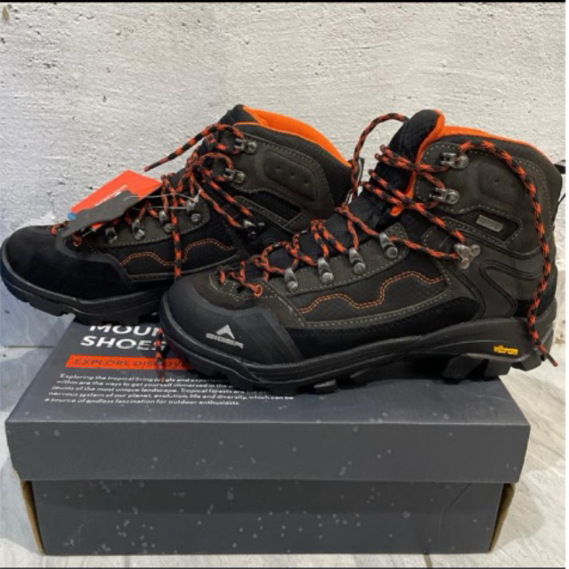 sepatu eiger boot pollock/sepatu gunung/mountaineering shoes