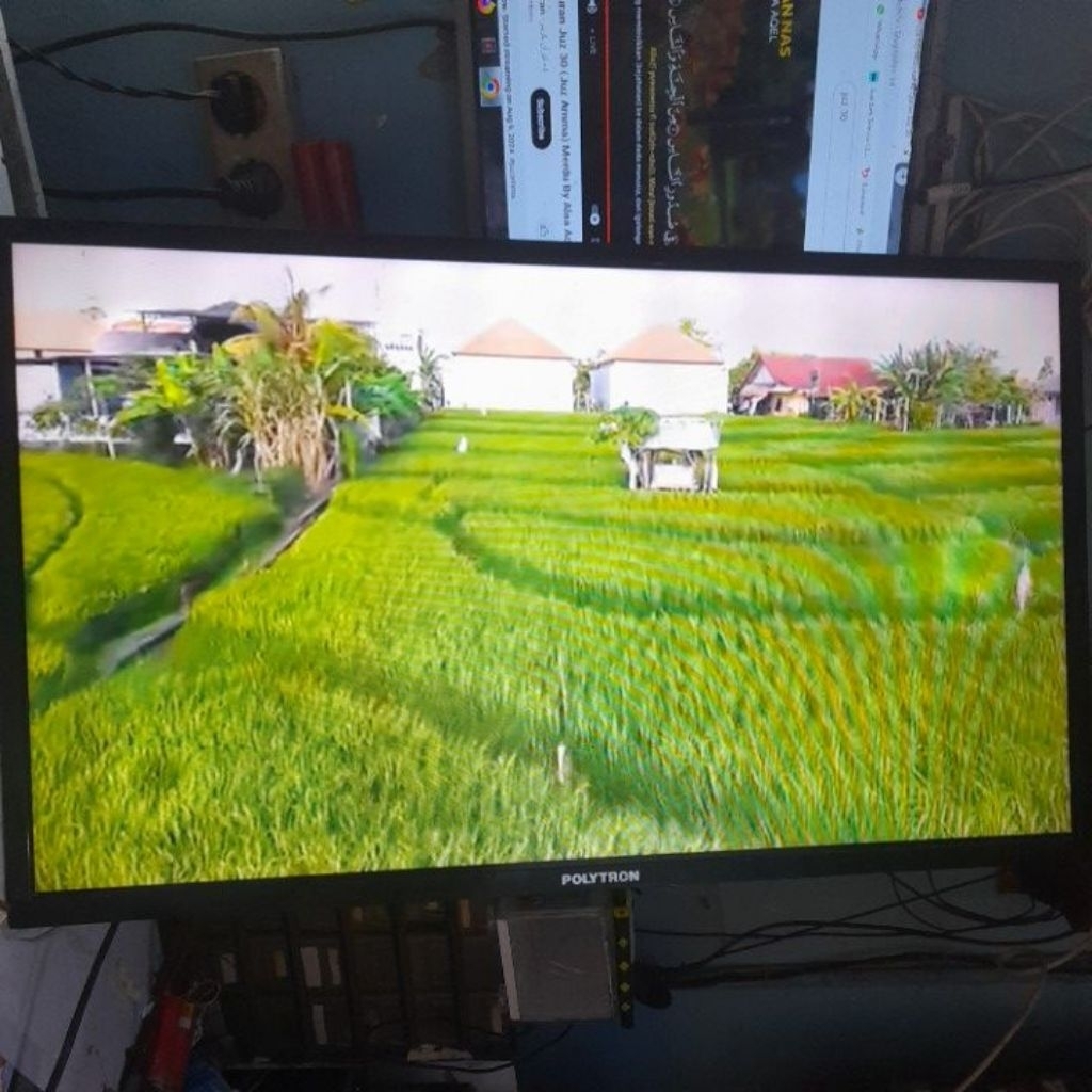 Panel tv led polytron 32 inch singgel cof exs cut normal jaya
