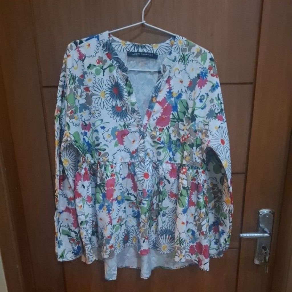 preloved blouse bunga bunga