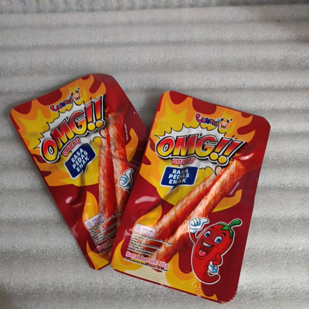 

Forcysn Luvmi - Snack 0Mg Kembang Tahu Pedas Isi 30 Pcs