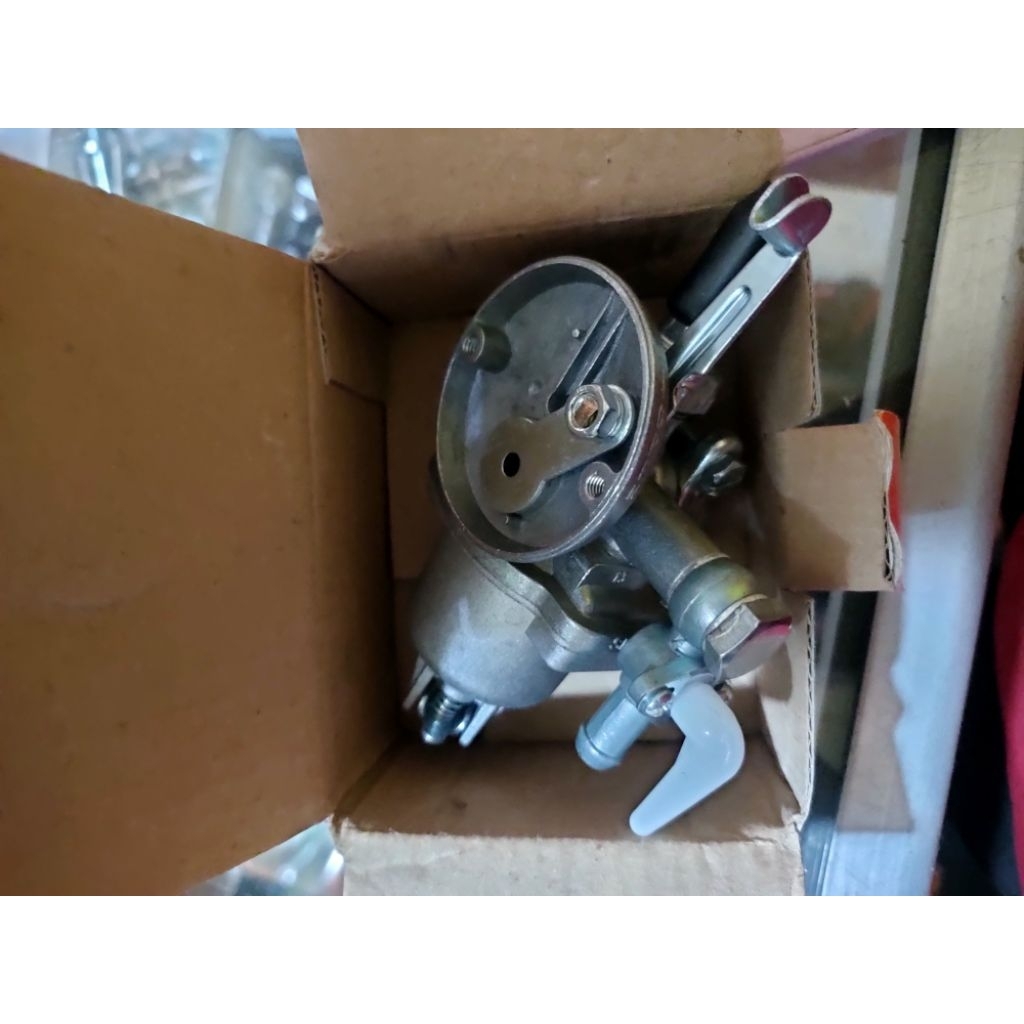 CARBURATOR MESIN RUMPUT CORONA 328