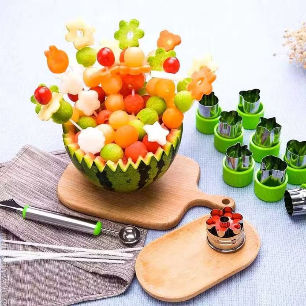 Cetakan Pemotong Sayur Buah Roti Tawar / Bento Cutter Bread