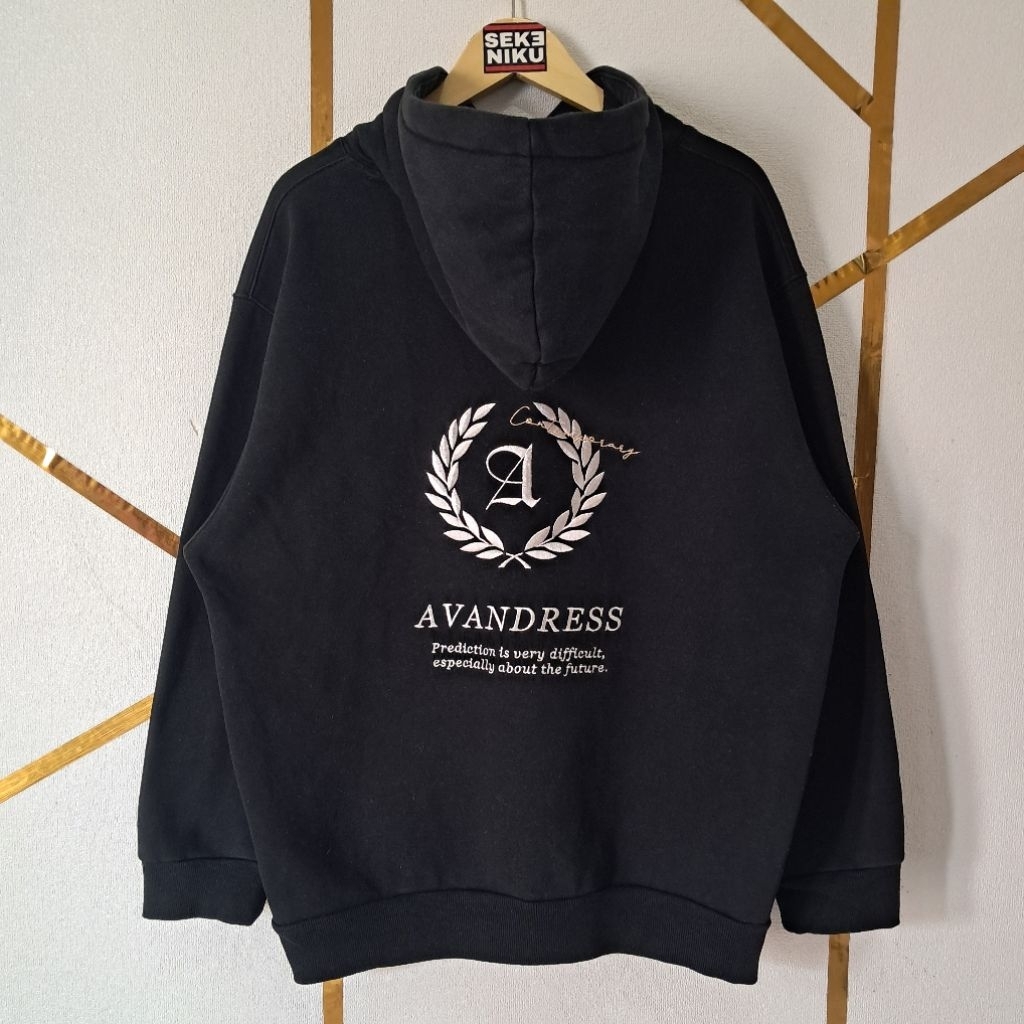 Hoodie AVANDRESS Laurel Bordir Idol KPop Jeno NCT Bahan fleece tebal