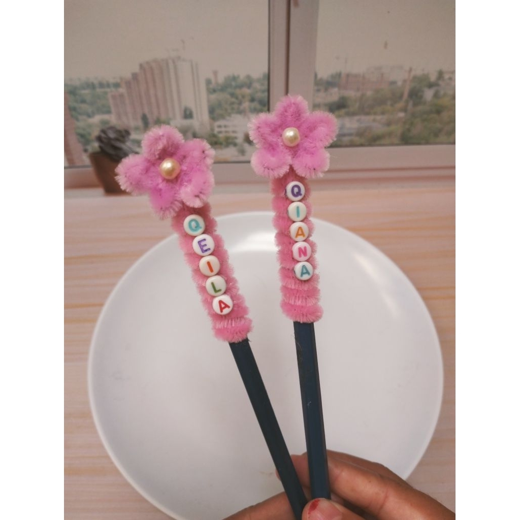 

Pulpen / Pensil hias