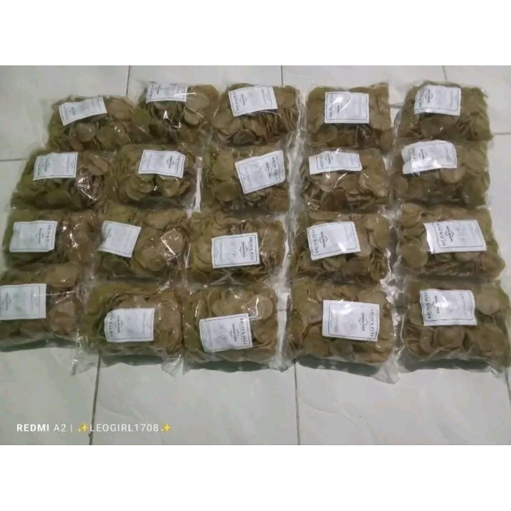 

krupuk puli khas Sidoarjo rasa bawang