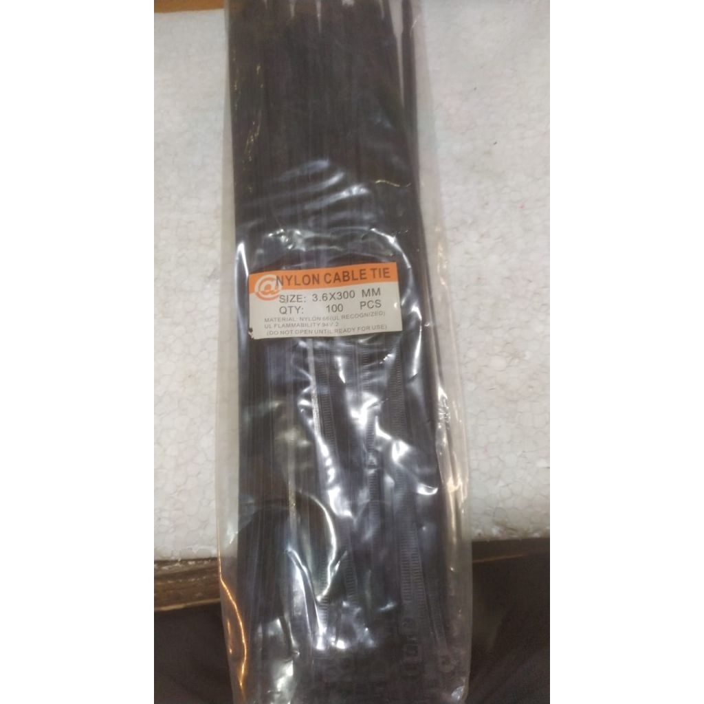 

kabel ties/3.6x300mm/100pc/30 cm/merk nylon cable