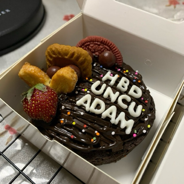 

Birthday Fudgy Brownies Mini (Bento Brownies) coklat