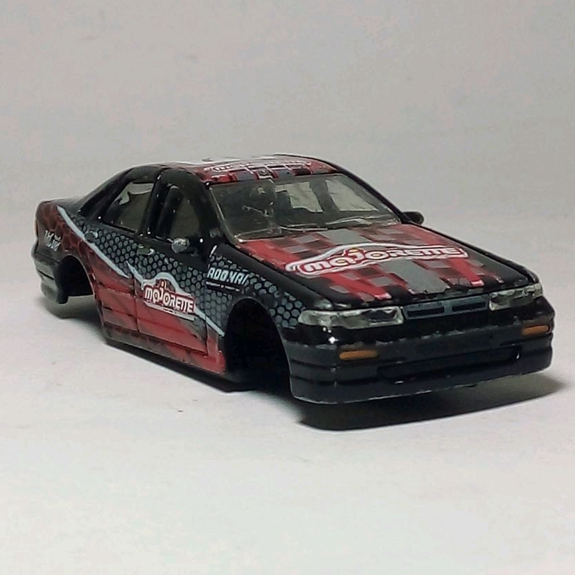 Majorette Nissan Cefiro A31 diecast mobil cefiro a 31 bahan kastem