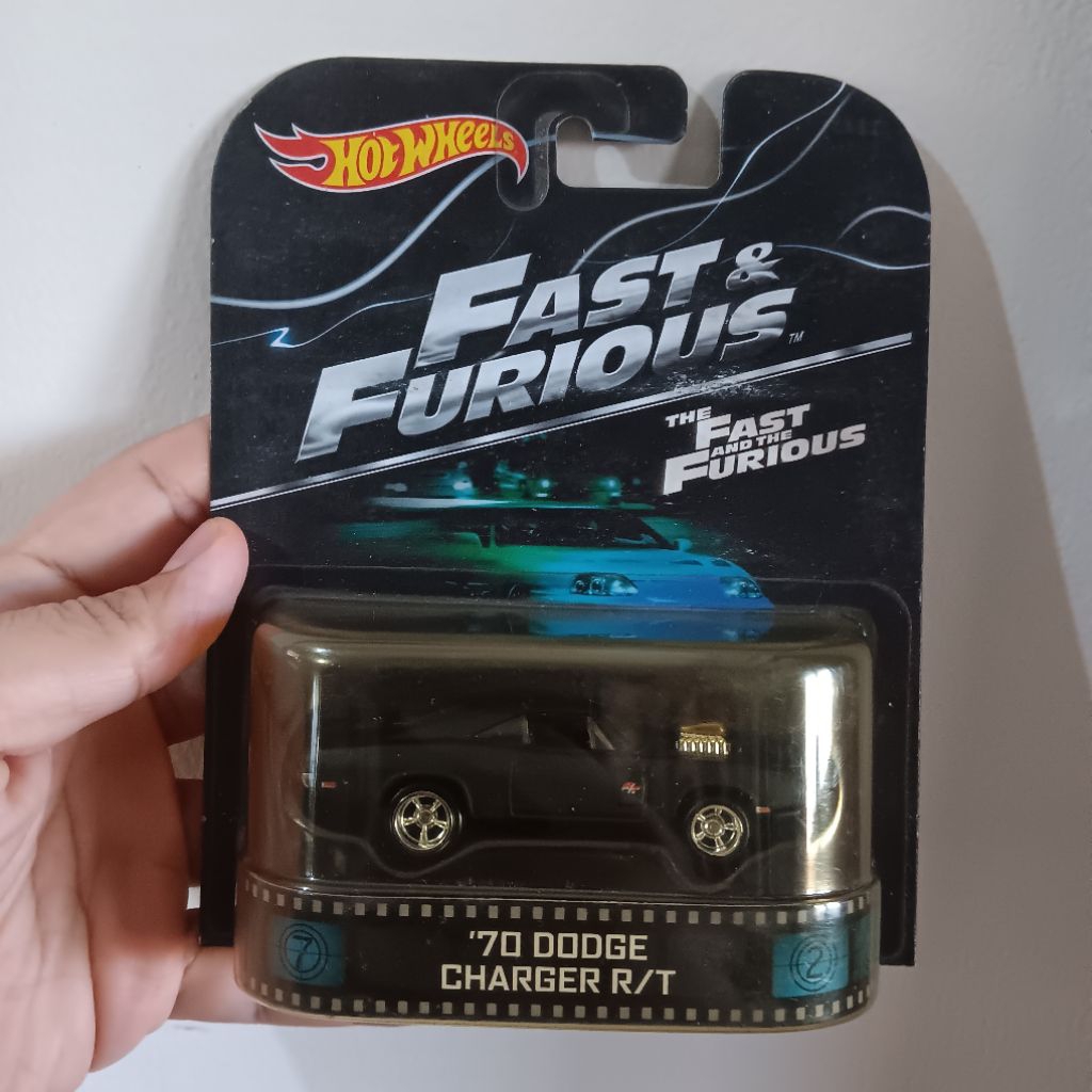 HOT WHEELS RETRO FAST FURIOUS 70 DODGE CHARGER R/T