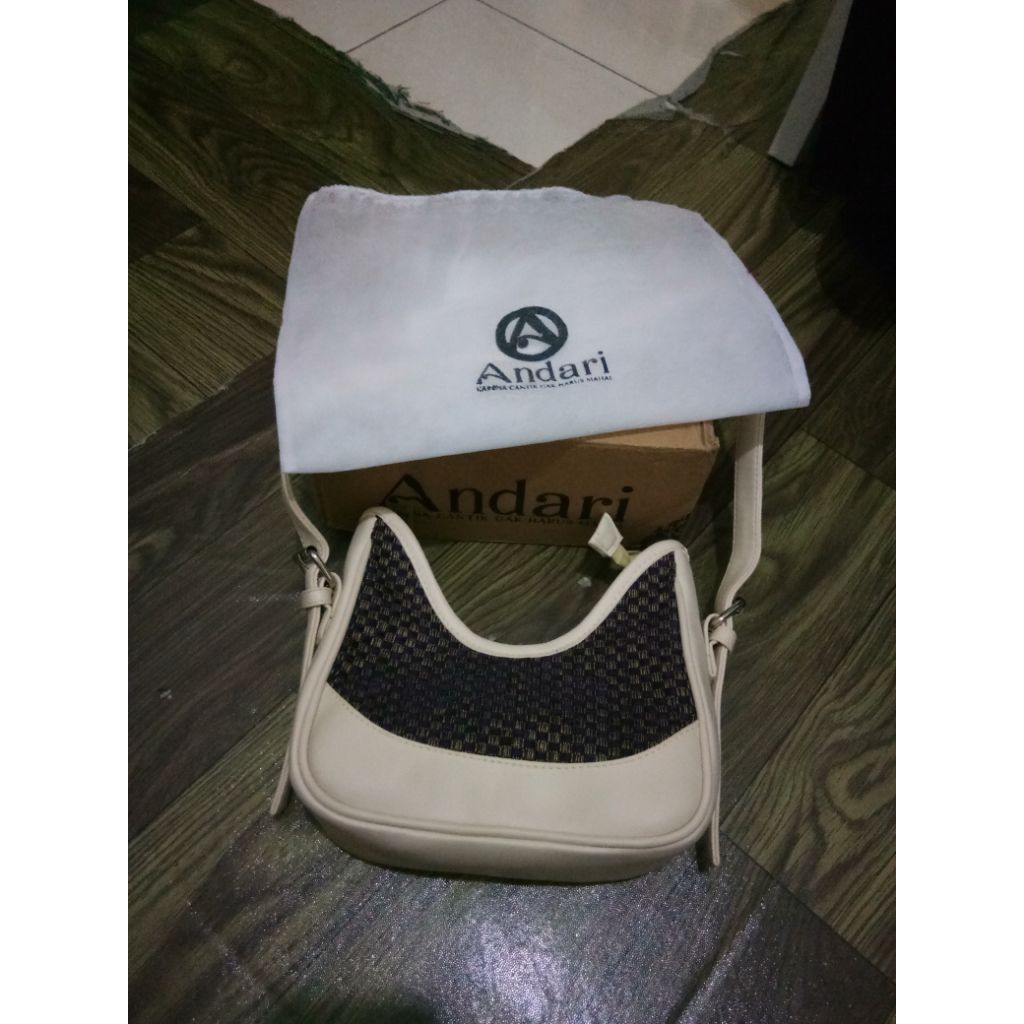 tas andari preloved Merak Bag