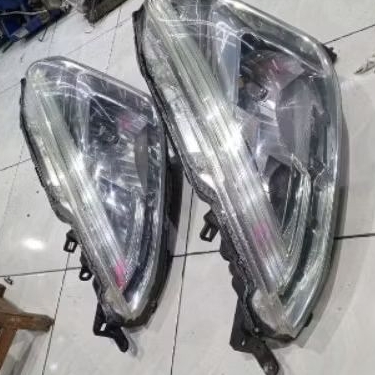 headlamp Nissan grand Livina L11 2013-2017 original, lampu depan Grand Livina COPOTAN original