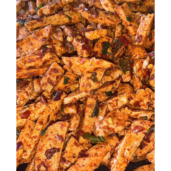 

Basreng Pedas daun Jeruk 1KG/Basreng Sultan Bandung/Basreng Viral Renyah Bumbu Melimpah