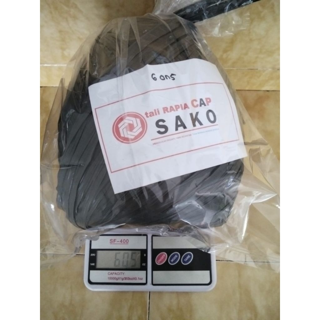 

TALI RAPIA WARNA HITAM CAP SAKO 6 ONS