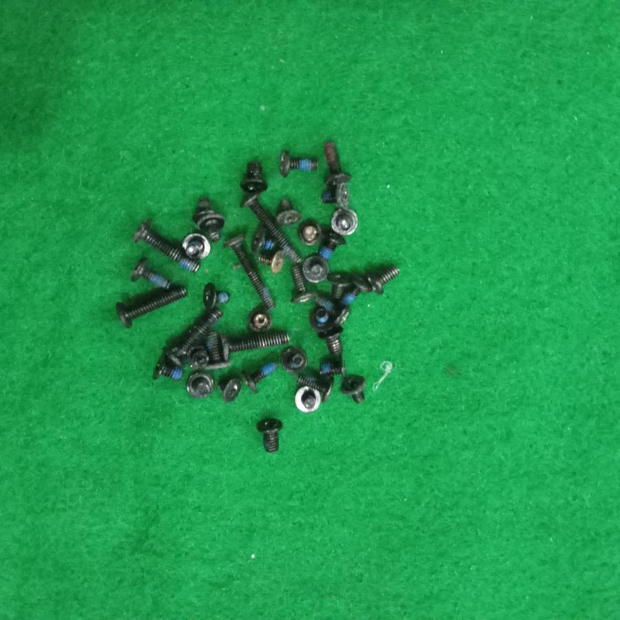 Baut set Laptop Asus X450c