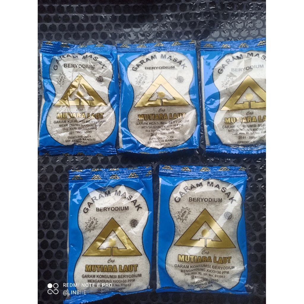 

GARAM MASAK BERYODIUM 5 PCS CAP MUTIARA LAUT SEGITIGA MAS