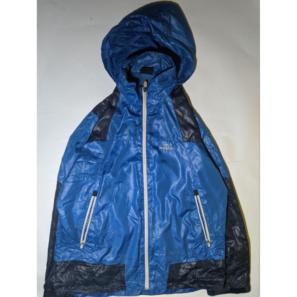 jaket outdoor magnus parasut windbreaker full hoodie M