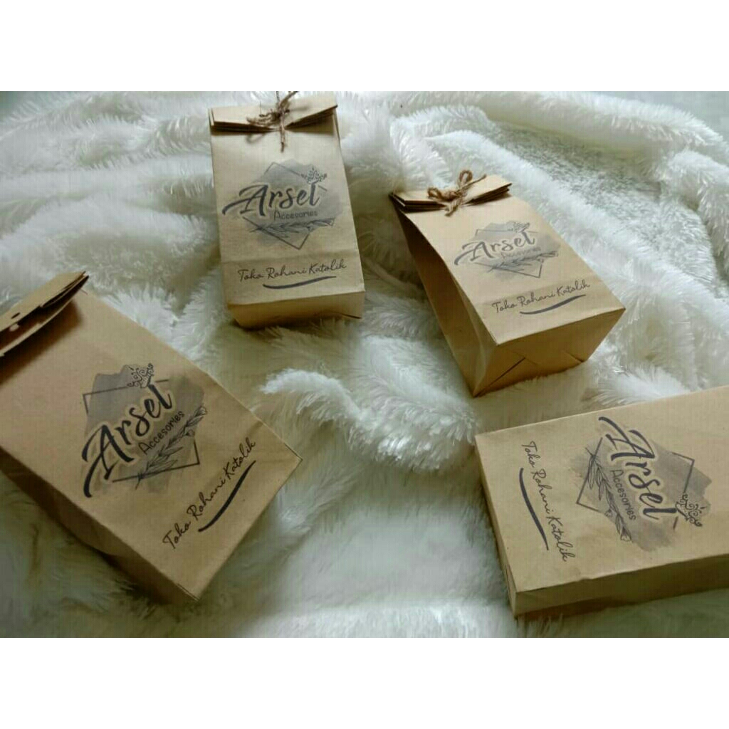 

Paperbag Custom souvenir/Paperbag prewedding/paperbag wedding/paperbag ultah/olshop/Telur paskah