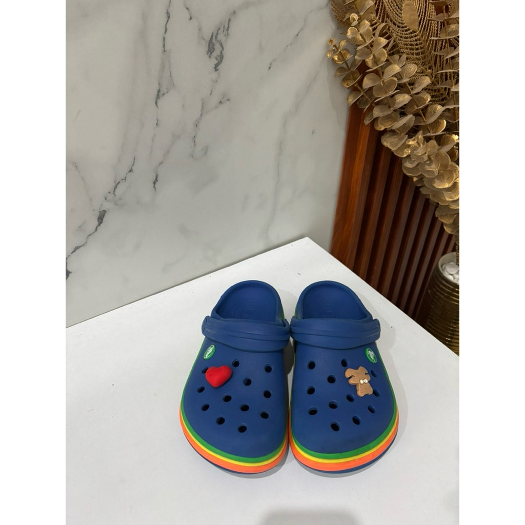 sandal crocs anak second original