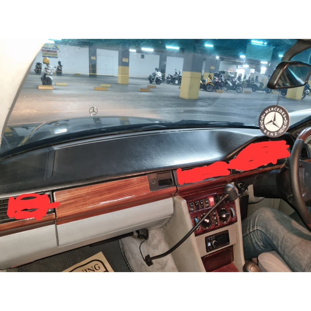 Dasbord Mercedes Benz W124 grey beserta kisi ac 1 set