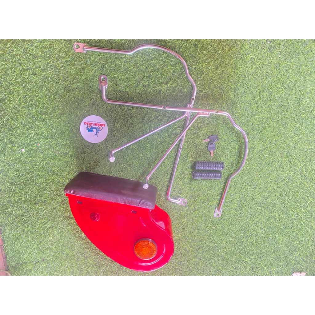 tool box baby box tengah keranjang tengah honda c70 warna merah