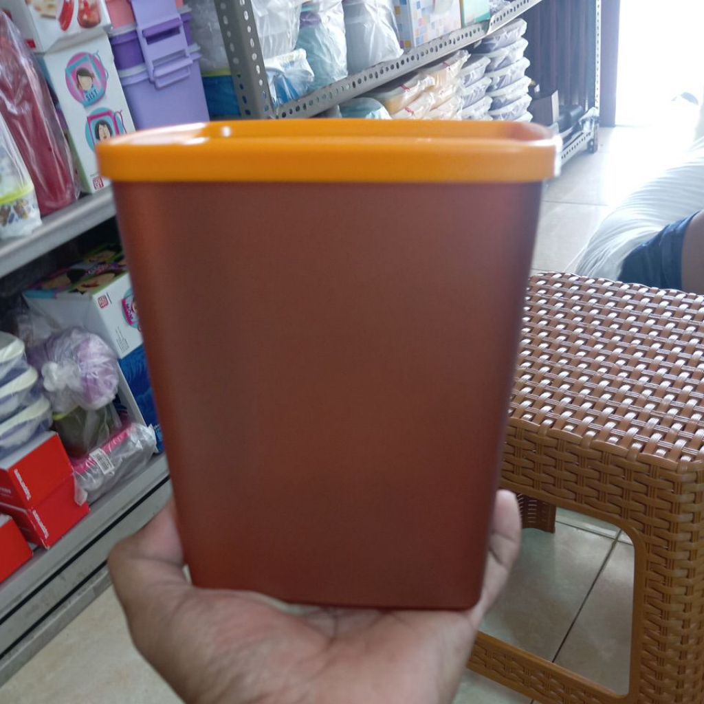 TOPLES KOTAK MOORLIFE KAPASITAS 1,1 LTR