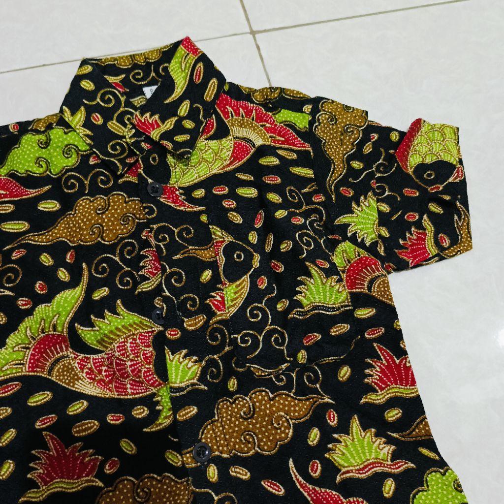 Kemeja Batik Anak 2 th Hitam Mega Mendung