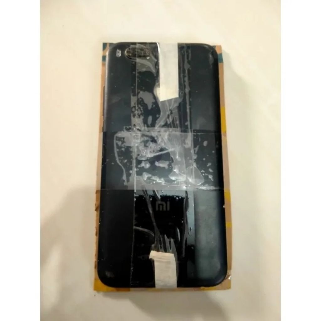 Lcd Tc Hp Redmi Mi A1 kondisi tc retak tapi sentuh masih OK