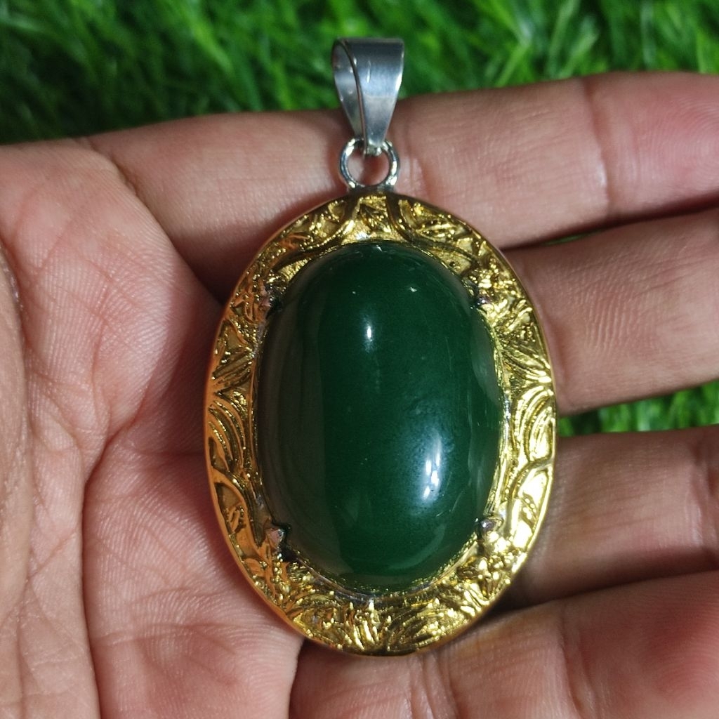 Liontin titanium batu akik hijau Garut jumbo (tidak natural)