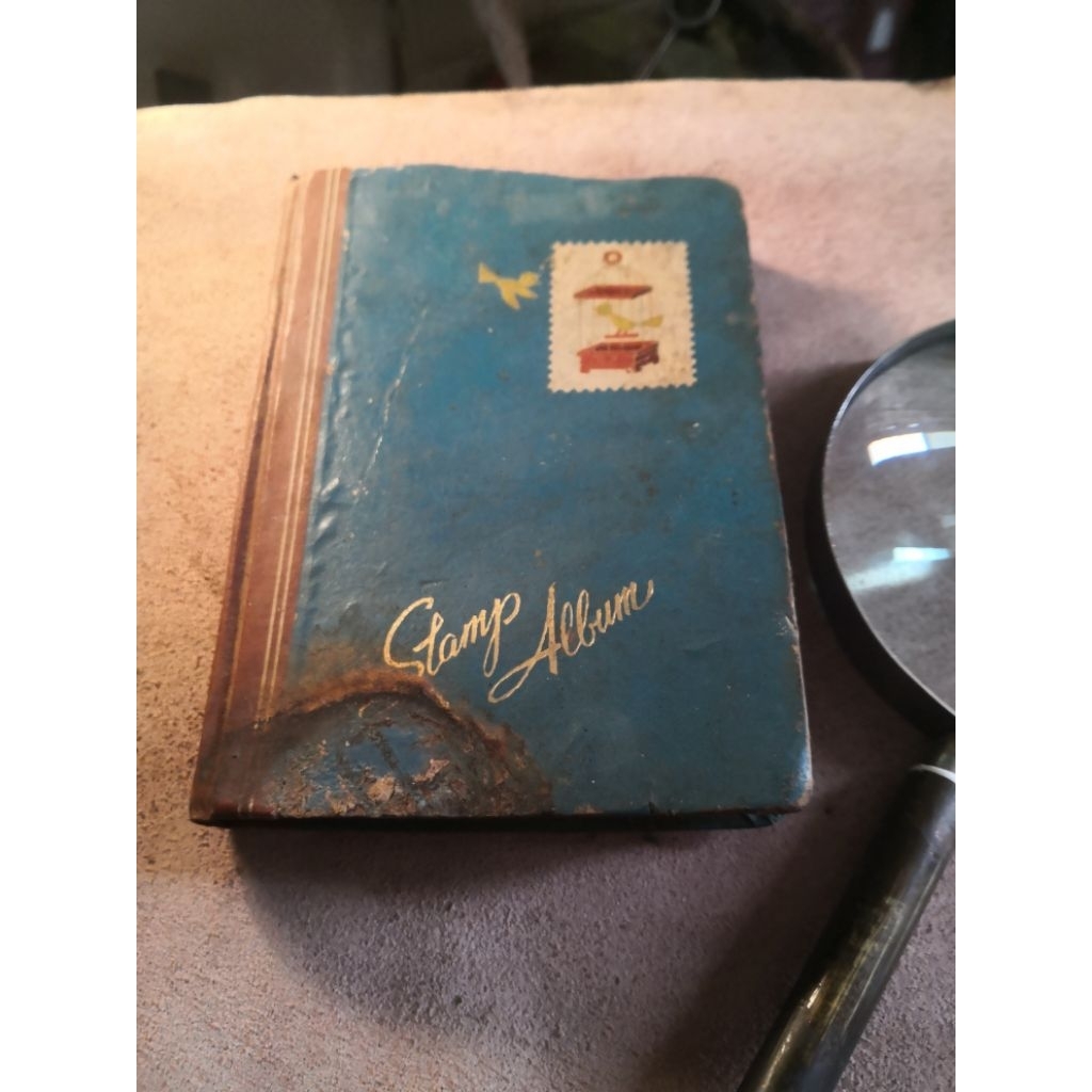 

1 album prangko koleksi asli jadul