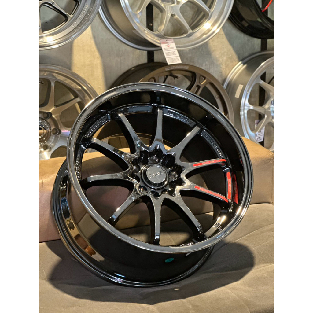 Velg CE28 Blackchrome R18 Lebar 9,5 Kondisi Baru