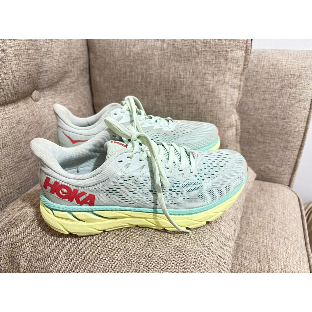 HOKA CLIFTON 7