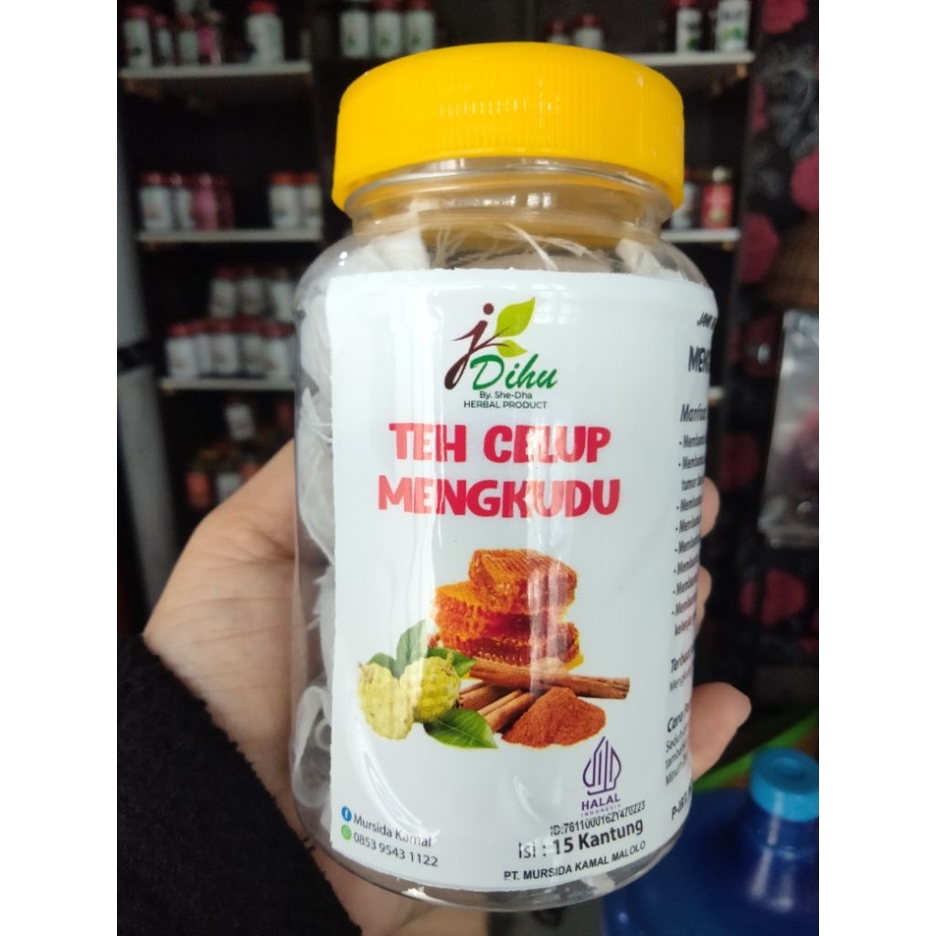 

Teh Celup Mengkudu