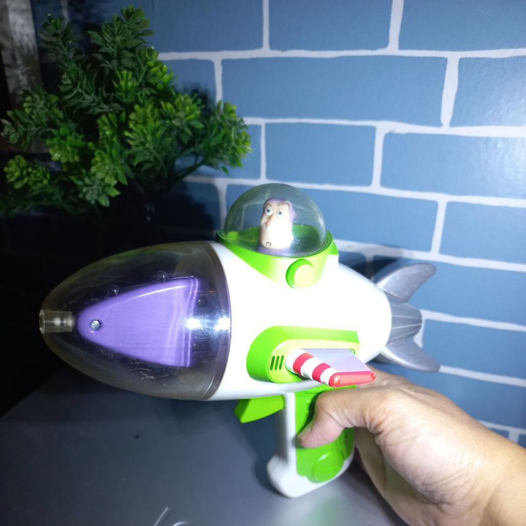 Preloved♥️ Buzz Lightyear, Gun Toys. Tokyo Disney Resort, Disney/Pixar