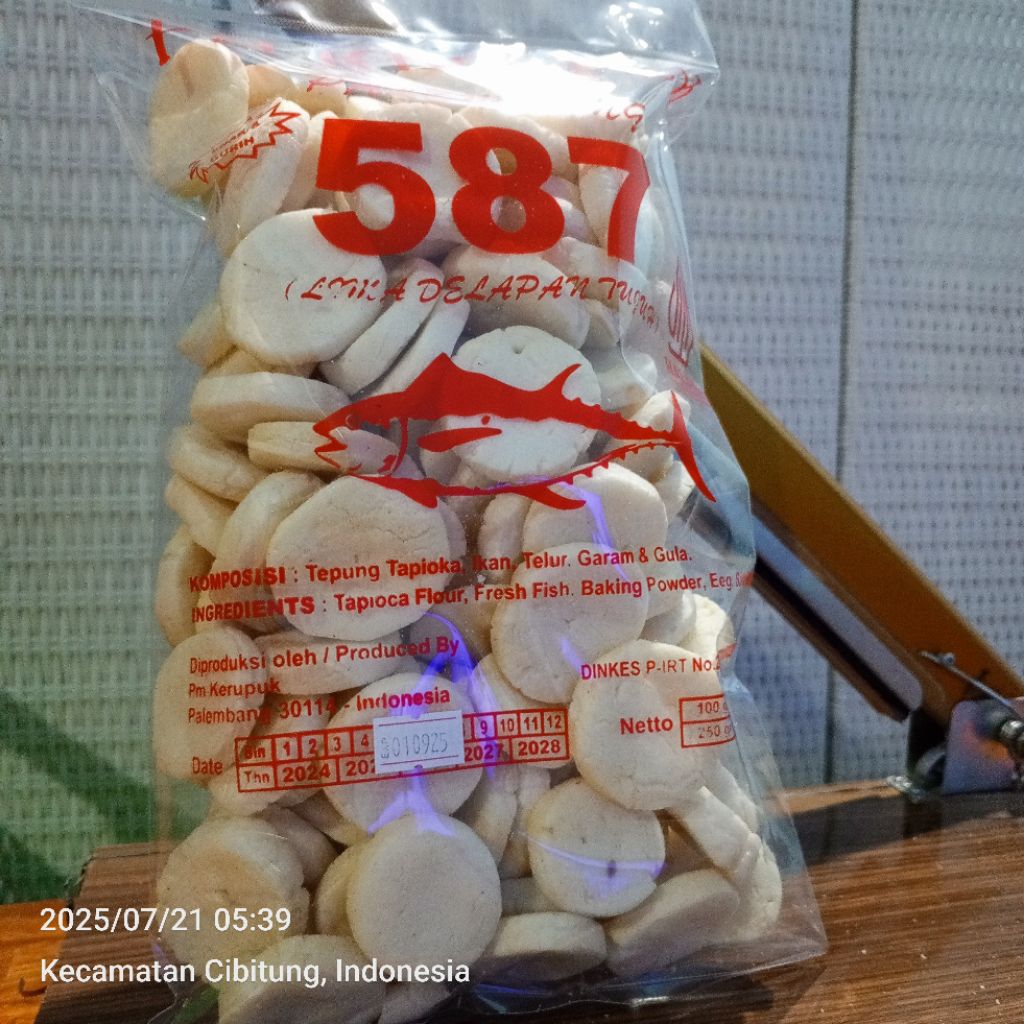 

KEMPLANG MINI IKAN TENGGIRI KERUPUK MINI SUPER KHAS PALEMBANG 200GR