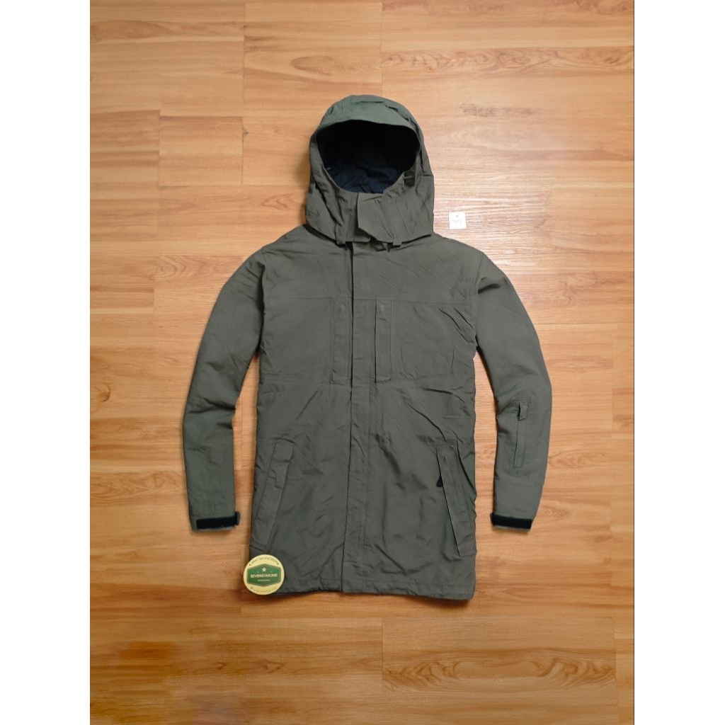 eddie bauer Outdoor jacket